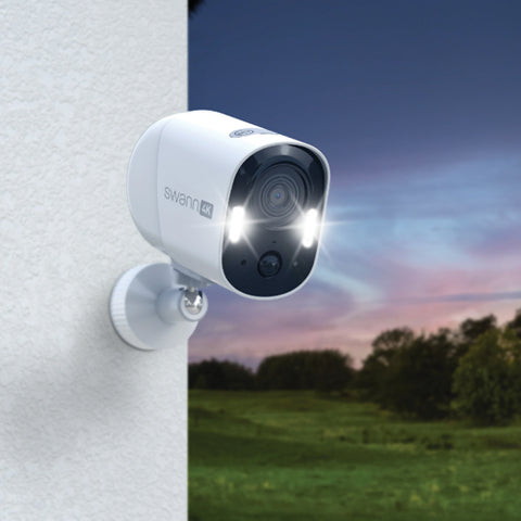 Xtreem4K Wireless Security Camera with 2-Way Talk, Siren & Heat + Motion Detection | SWIFI-4KXTRM