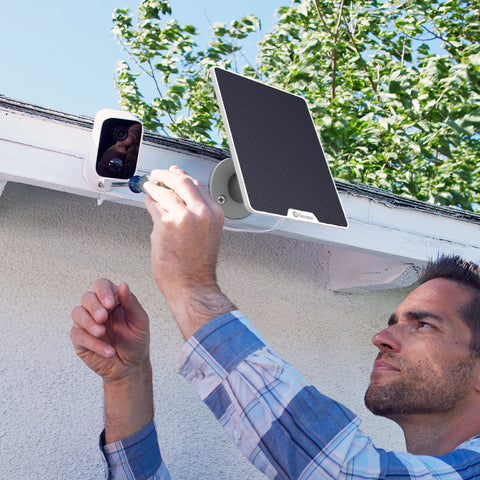 Refurbished CoreCam Wireless Security Camera with Solar Charging Panel | SWIFI-CORESOL